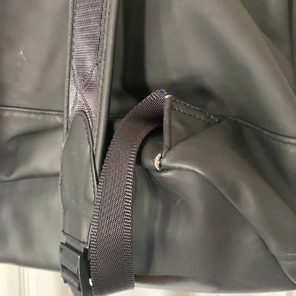 Hunter Backpack Large • Black & Red • Hunter For Target - Picture 8 of 11